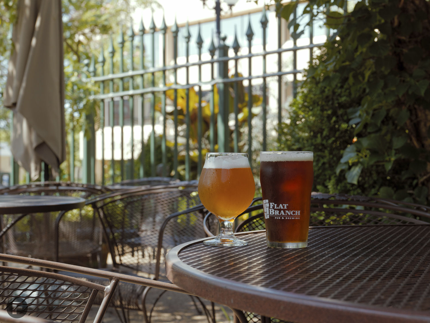 Outdoor Dining: Flat Branch Pub & Brewing